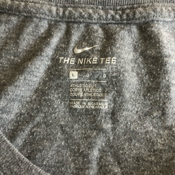 NIKE grey t-shirt - Picture 2 of 3